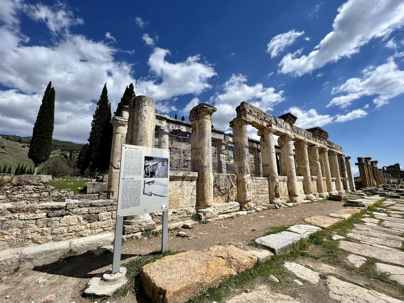 Hierapolis: Exploring the Ancient City Above Pamukkale