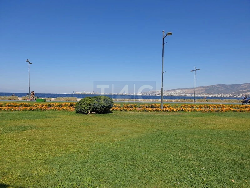 Un recorrido a pie por el Promenade de Kordonboyu de Izmir